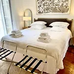 Grand Cru, Appartement Au Centre Medieval De Beaune